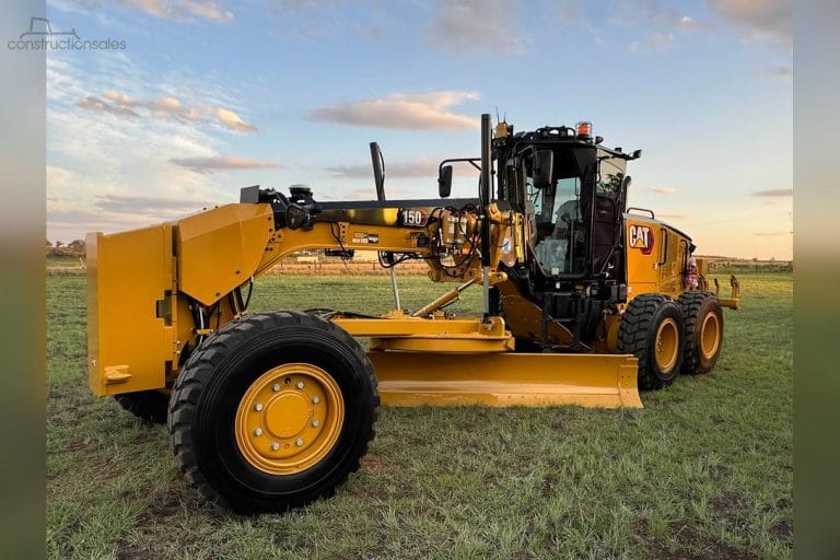 CAT 150 / 150 AWD Motor Grader