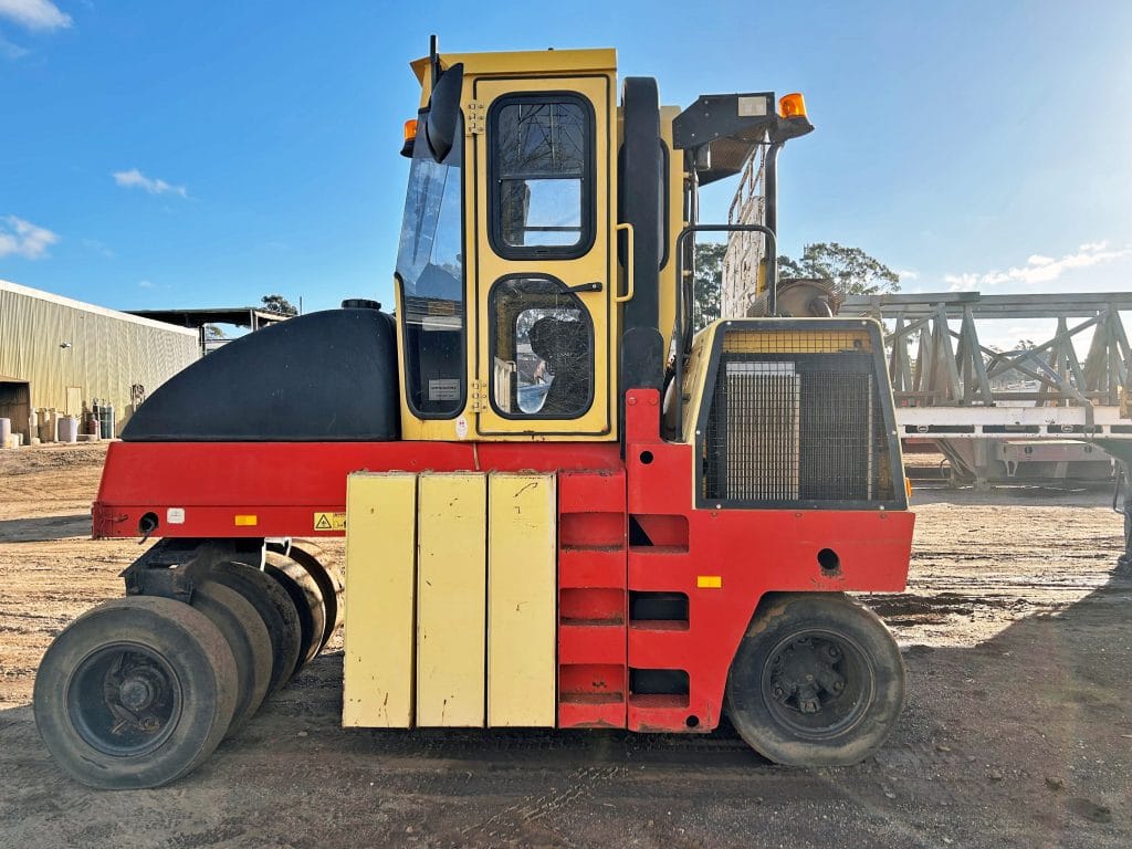 Dynapac CP142 Multi Tyred Roller