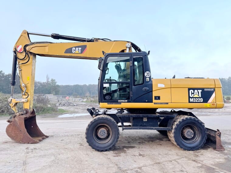 CAT M322 Wheel Excavator