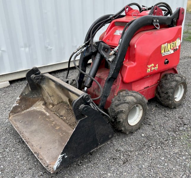 Dingo K9-4 Mini Loader