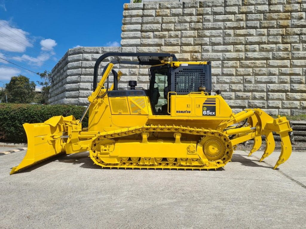 Komatsu D65 Medium Dozer