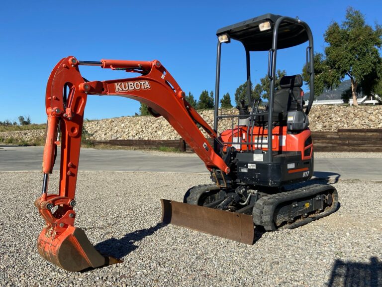 Kubota U17 Mini Excavator