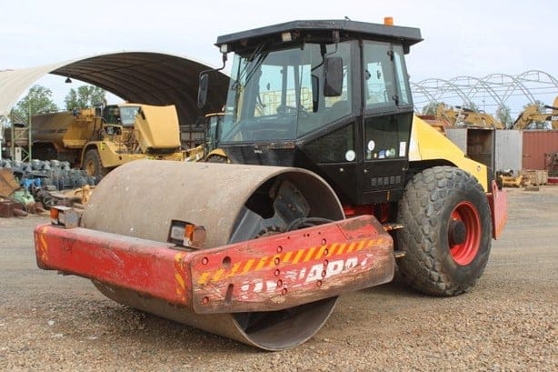 Dynapac CA302D Smooth Drum Roller