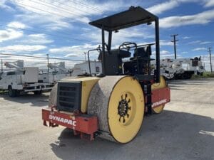 Dynapac CS142 3 Point Roller