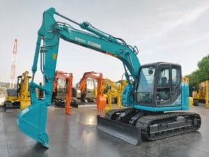 Kobelco SK135SR Small Excavator