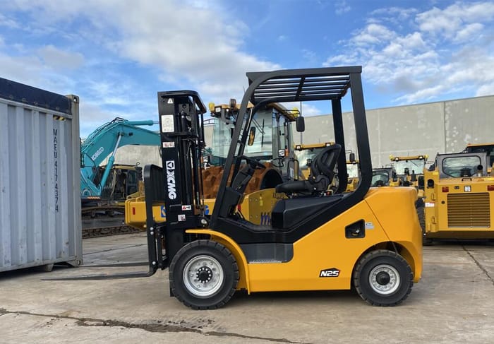 XCMG FD25T Counterbalance Forklift