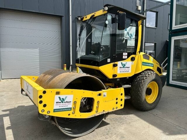 BOMAG BW216D Smooth Drum Roller