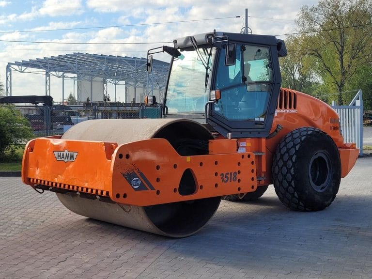 Hamm 3518 Smooth Drum Roller