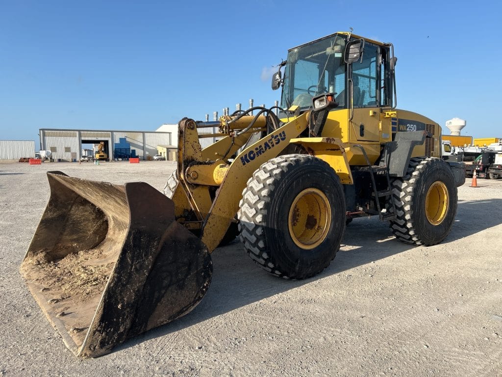 Komatsu WA250 Wheel Loader