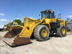 Komatsu WA500 Wheel Loader