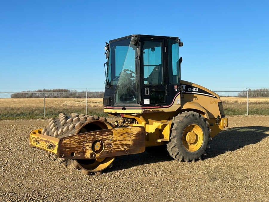 CAT CP433E Padfoot Roller