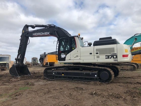 Hidromek HMK 370 Large Excavator