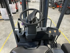 How to Operate a Forklift
