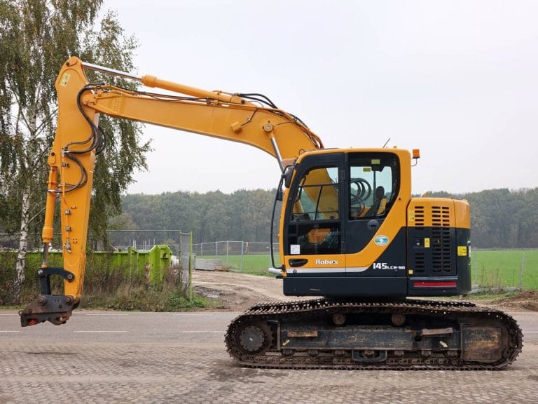 Hyundai R145 Small Excavator