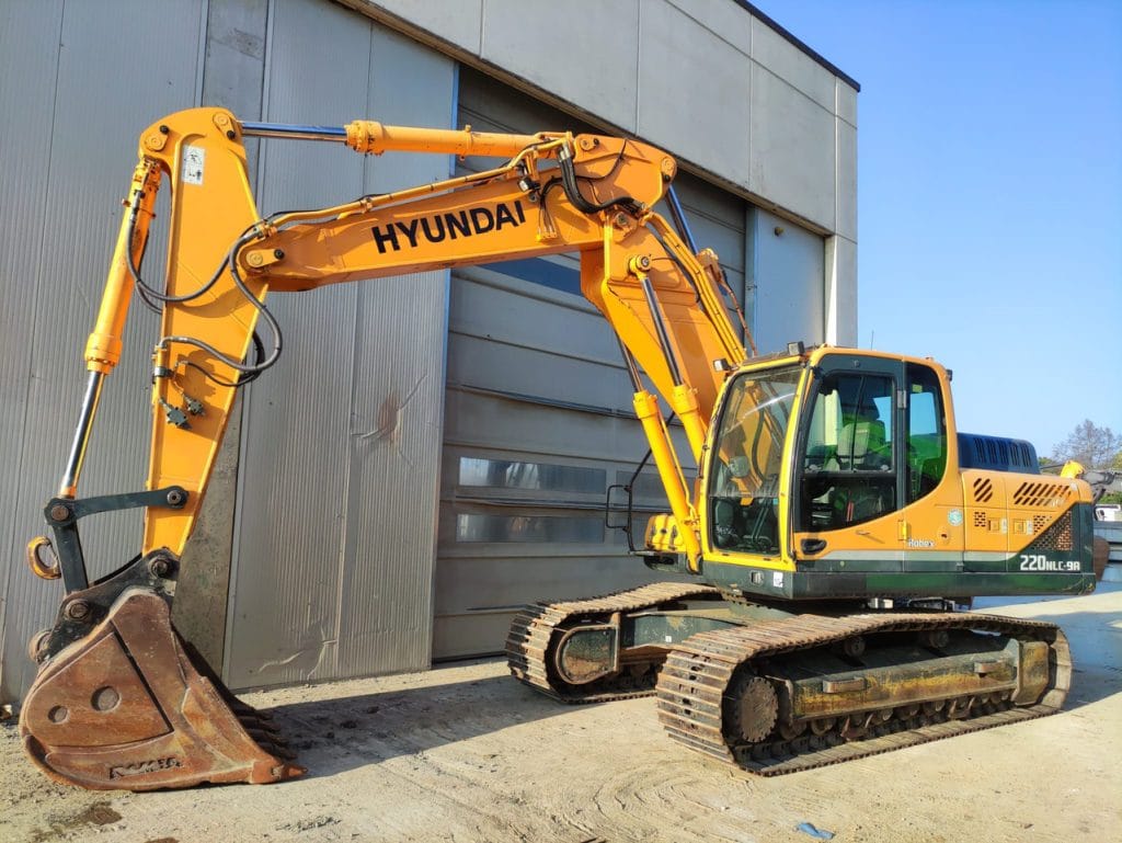 Hyundai R250 Medium Excavator