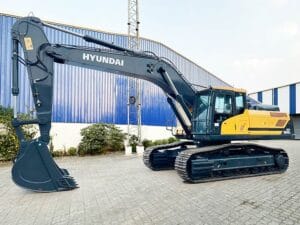 Hyundai R360 Large Excavator