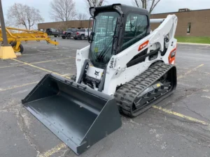 Bobcat T770 Posi-Track Loader