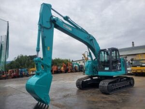 Kobelco SK225SR Medium Excavator