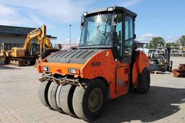 Hamm 150 TT Multi Tyred Roller