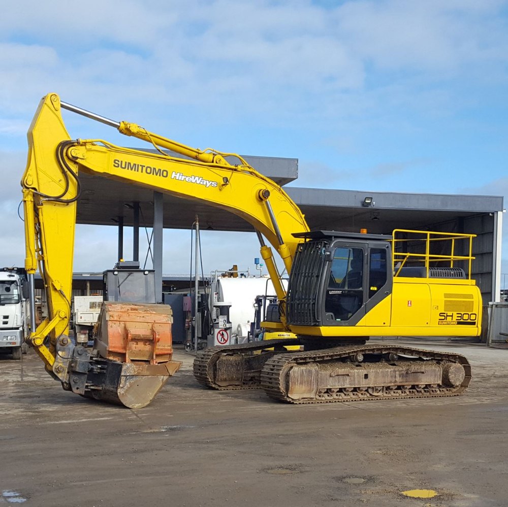 Sumitomo SH300 Medium Excavator