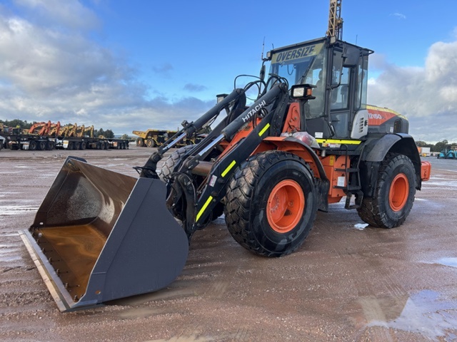 Hitachi ZW150PL Integrated Tool Carrier