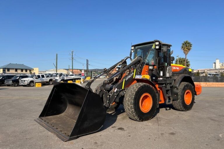 Hitachi ZW180PL Integrated Tool Carrier