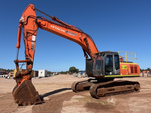 Hitachi ZX350LC Medium Excavator