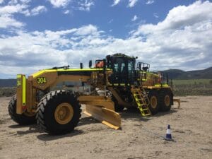 CAT 18 Motor Grader