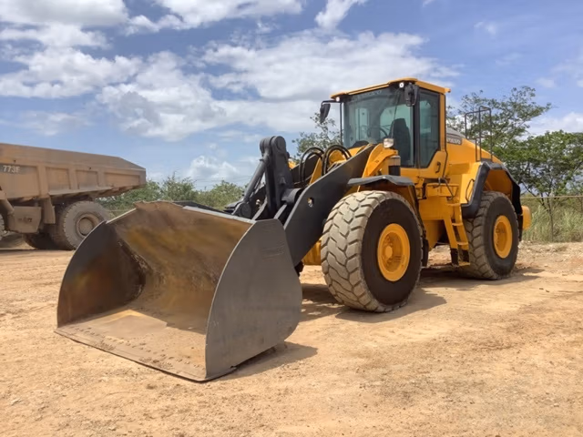 Volvo L150 TP Integrated Tool Carrier
