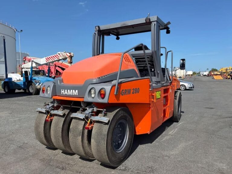 HAMM GRW280 Multi Tyre Roller