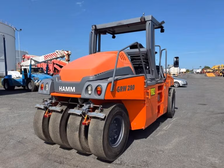 HAMM GRW280 Multi Tyre Roller