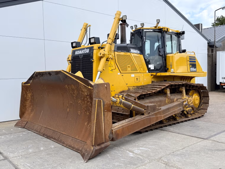Komatsu D155AX Large Dozer