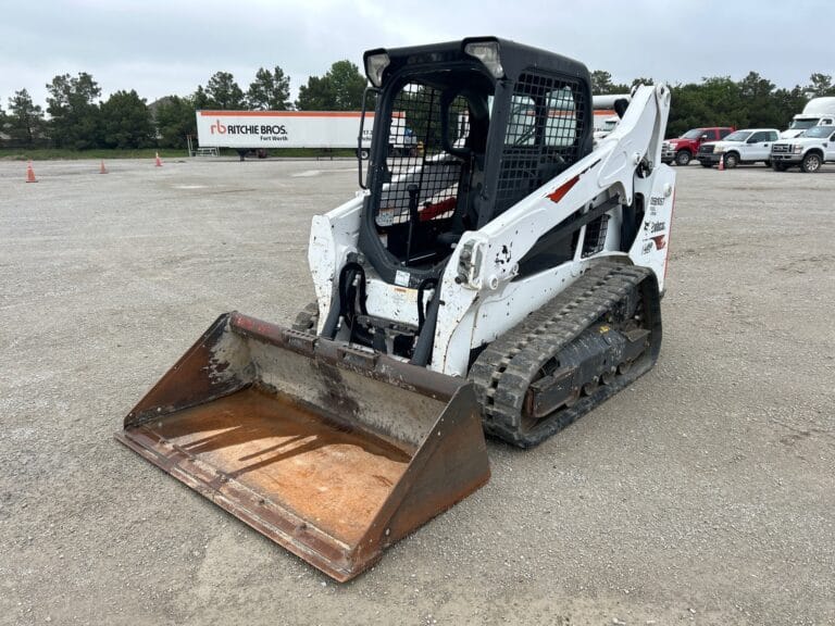 Bobcat T590 Posi-Track Loader