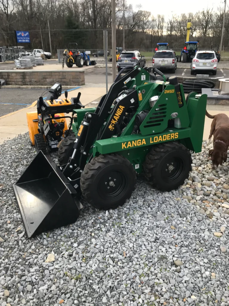 Kanga DW625 Mini Loader