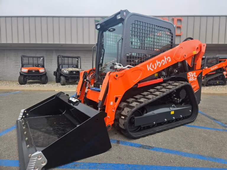 Kubota SVL65 Posi-Track Loader