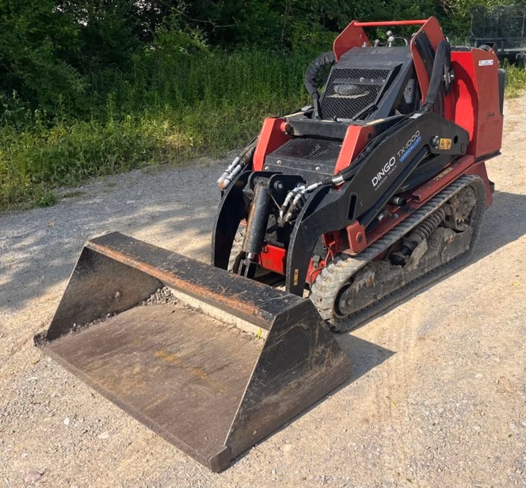 Toro TX1000 Mini Loader