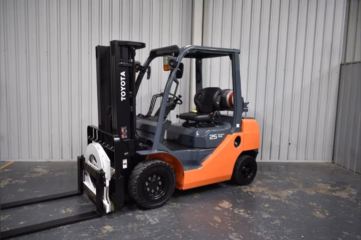 Toyota 8FG25 Counterbalance Forklift