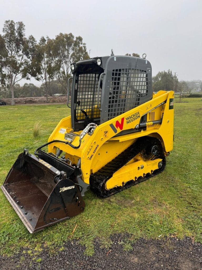 Wacker Neuson ST11 Posi-Track Loader